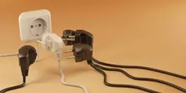 "החלפה של נקודת חשמל מתבצעת במיוחד במצבים בהם מזהים שהנקודה שרופה"